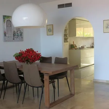 Luxury House With 3 Bedrooms, Sea Wiew And Swimming Pool In A Quiet בית נופש *