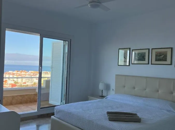 Luxury House With 3 Bedrooms, Sea Wiew And Swimming Pool In A Quiet *