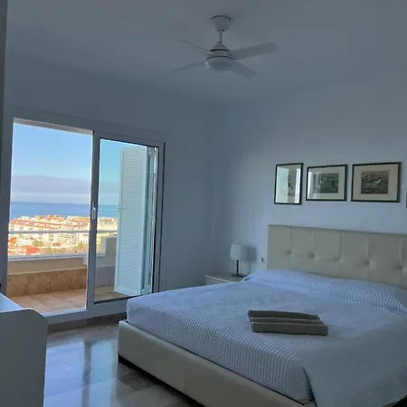 Luxury House With 3 Bedrooms, Sea Wiew And Swimming Pool In A Quiet *