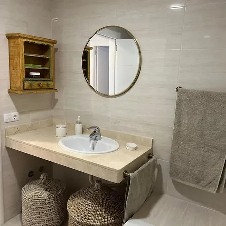 Luxury House With 3 Bedrooms, Sea Wiew And Swimming Pool In A Quiet *