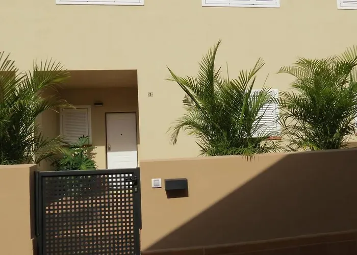 Luxury House With 3 Bedrooms, Sea Wiew And Swimming Pool In A Quiet Puerto de Santiago