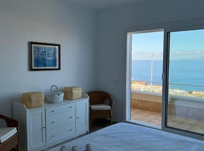 Luxury House With 3 Bedrooms, Sea Wiew And Swimming Pool In A Quiet *
