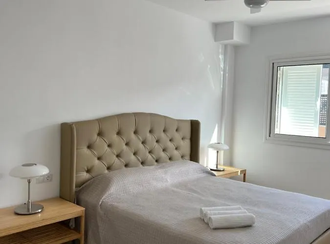 Luxury House With 3 Bedrooms, Sea Wiew And Swimming Pool In A Quiet *